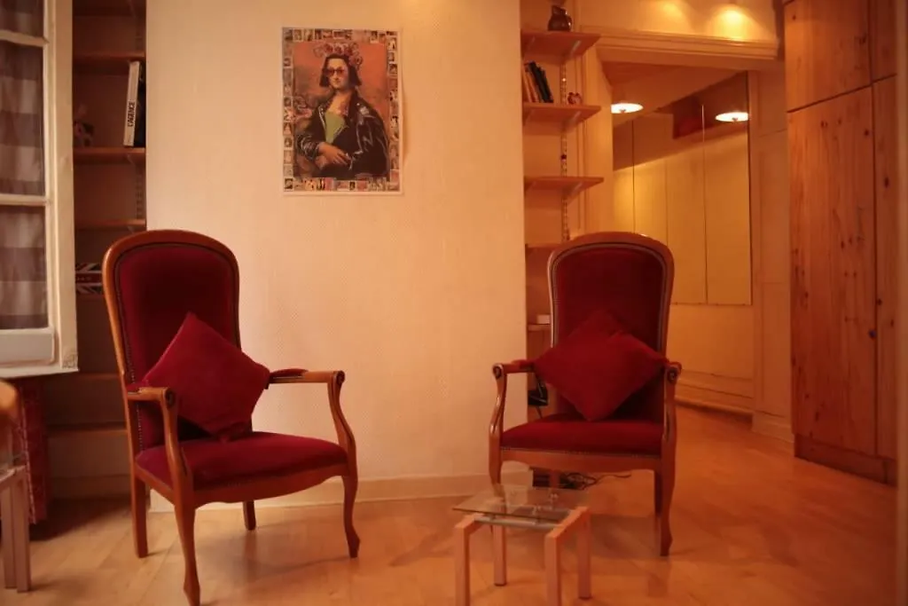 Appartement Saint Michel Notre Dame à Paris France